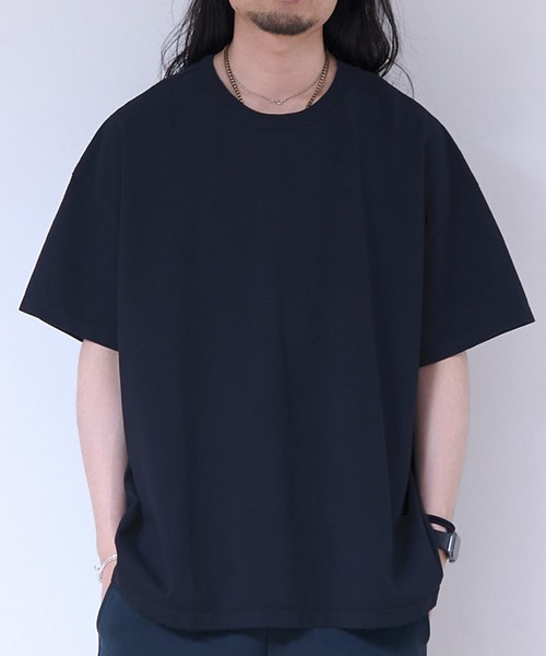 LES TIEN(レスティエン)の「LES TIEN BINDED NECK OVERSIZED TEE (HV-2092)(Tシャツ/カットソー・メンズ・ネイビー/ホワイト/ブラック/ブラック系その他2・SMALL/LARGE/MEDIUM)」の3枚目の写真