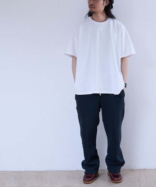 LES TIEN(レスティエン)の「LES TIEN BINDED NECK OVERSIZED TEE (HV-2092)(Tシャツ/カットソー・メンズ・ネイビー/ホワイト/ブラック/ブラック系その他2・SMALL/LARGE/MEDIUM)」の6枚目の写真