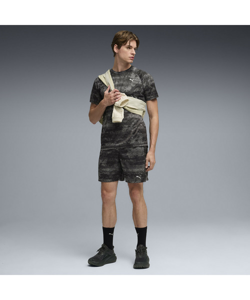 PUMA(プーマ)の「PUMA プーマ メンズ ランニング ヴェロシティ AOP 半袖 Tシャツ(Tシャツ/カットソー・メンズ・ブラック系その他5/ブラック・XX-LARGE/MEDIUM/X-LARGE/SMALL/LARGE)」の4枚目の写真