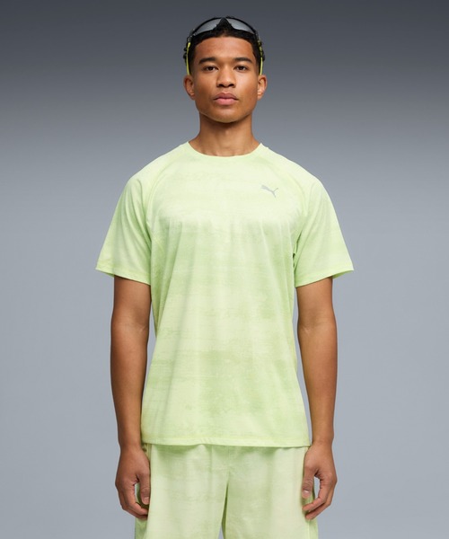 PUMA(プーマ)の「PUMA プーマ メンズ ランニング ヴェロシティ AOP 半袖 Tシャツ(Tシャツ/カットソー・メンズ・ブラック系その他5/ブラック・XX-LARGE/MEDIUM/X-LARGE/SMALL/LARGE)」の2枚目の写真