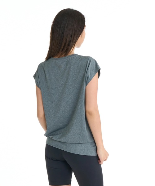 ROXY(ロキシー)の「ROXY ウィメンズ FITNESS MY 1ST ROXY TUNIC Tシャツ 【2026年春夏モデル】/ロキシーUVカットトップス(Tシャツ/カットソー・レディース・ブラック/グレー/ミント/ホワイト・SMALL/MEDIUM/LARGE)」の14枚目の写真