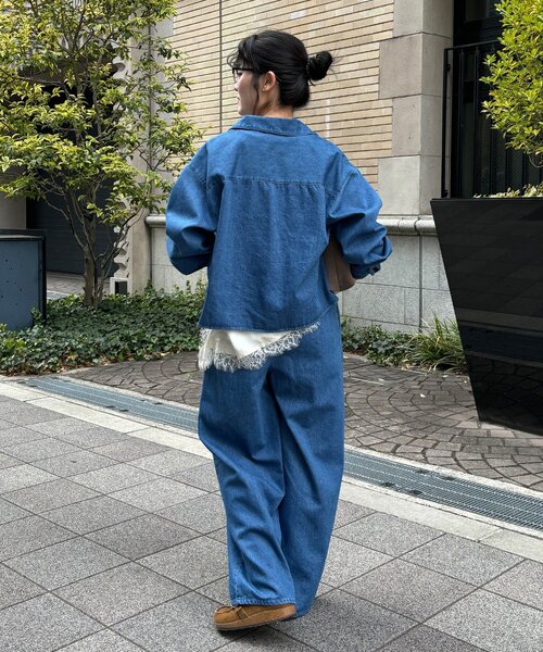 DouDou（ドゥドゥ）の「【インフルエンサーOKOCHI企画】デニムタックイージーパンツ（その他パンツ・レディース・ブルー・38/36）」の7枚目の写真