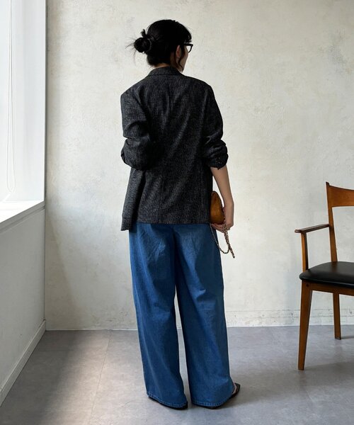 DouDou（ドゥドゥ）の「【インフルエンサーOKOCHI企画】デニムタックイージーパンツ（その他パンツ・レディース・ブルー・38/36）」の14枚目の写真