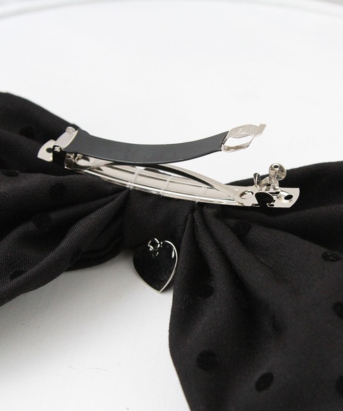 DearMyLoveRose(ディアマイラブローズ)の「オリジナルハートチャーム付きビッグリボンドットバレッタ(その他ヘアアクセサリー・レディース・グレー/ブラック・FREE)」の20枚目の写真