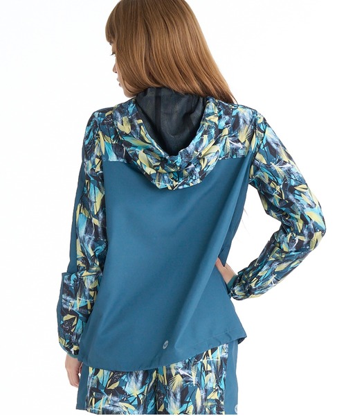 ROXY(ロキシー)の「ロキシー ROXY フィットネス アウター(ナイロンジャケット・レディース・ホワイト/ブラック/グリーン・M/L)」の14枚目の写真