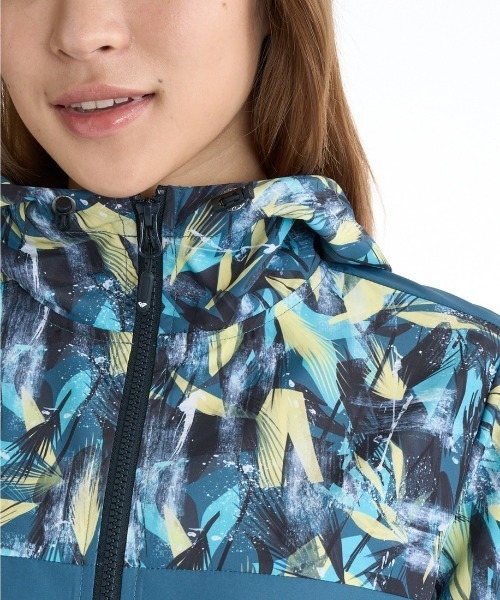 ROXY(ロキシー)の「ロキシー ROXY フィットネス アウター(ナイロンジャケット・レディース・ホワイト/ブラック/グリーン・M/L)」の15枚目の写真