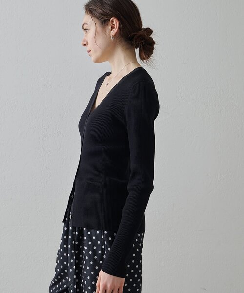 Drawing Numbers（ドローイング ナンバーズ）の「【Drawing Numbers】リブVネックカーディガン（カーディガン/ボレロ・レディース・ブラック/ブラウン/ホワイト・38）」の12枚目の写真