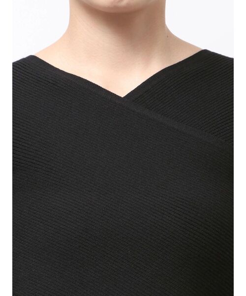 EMODA(エモダ)の「ワイドクロスクロップドニット(ニット/セーター・レディース・ブラック/グレー/ライム/アイボリー・FREE)」の19枚目の写真