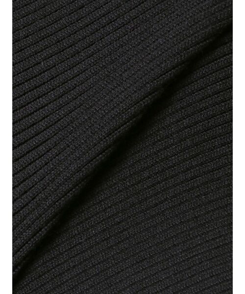 EMODA(エモダ)の「ワイドクロスクロップドニット(ニット/セーター・レディース・ブラック/グレー/ライム/アイボリー・FREE)」の6枚目の写真