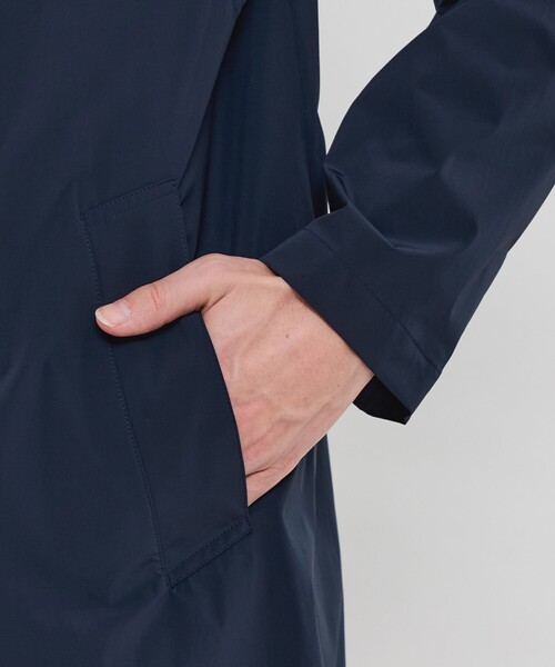 MACKINTOSH LONDON(マッキントッシュ ロンドン)の「【DUNFORD SHORT】【FEATHER-TECH PAC】【FLEX NYLON】ストレッチナイロンステンカラーコート(ステンカラーコート・メンズ・ブルー系その他2/ネイビー/グレー・42/38/40)」の11枚目の写真