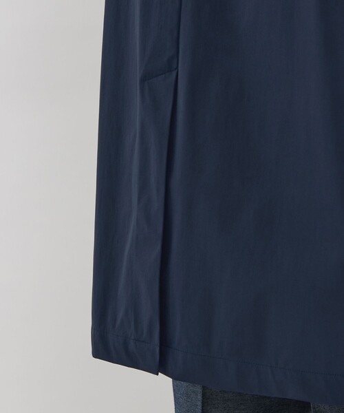MACKINTOSH LONDON(マッキントッシュ ロンドン)の「【DUNFORD SHORT】【FEATHER-TECH PAC】【FLEX NYLON】ストレッチナイロンステンカラーコート(ステンカラーコート・メンズ・ブルー系その他2/ネイビー/グレー・42/38/40)」の12枚目の写真