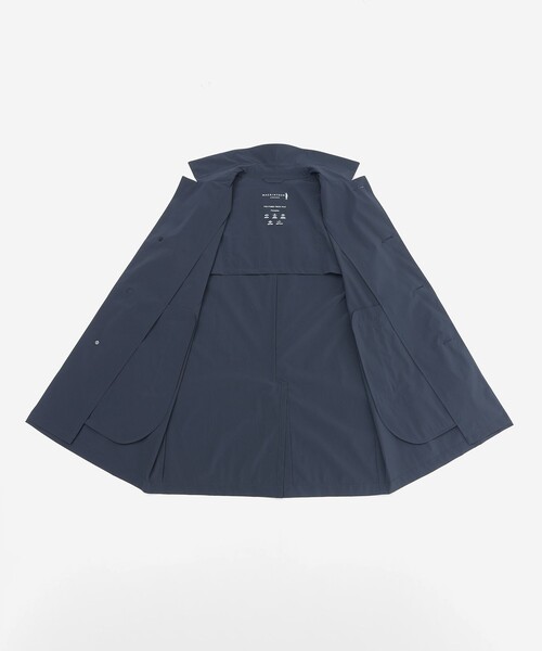 MACKINTOSH LONDON(マッキントッシュ ロンドン)の「【DUNFORD SHORT】【FEATHER-TECH PAC】【FLEX NYLON】ストレッチナイロンステンカラーコート(ステンカラーコート・メンズ・ブルー系その他2/ネイビー/グレー・42/38/40)」の14枚目の写真