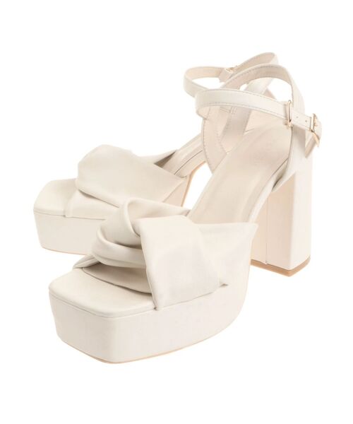 RESEXXY(リゼクシー)の「ツイスト厚底サンダル(サンダル・レディース・ブラック/アイボリー・LARGE/MEDIUM/SMALL)」の17枚目の写真