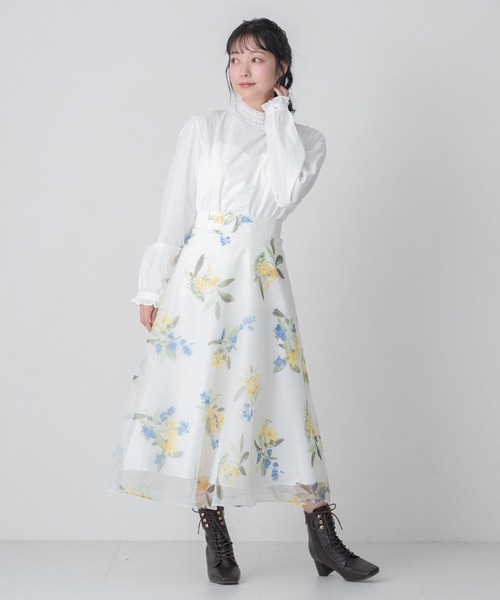 MISCH MASCH(ミッシュマッシュ)の「2026春夏新作 WEB限定 フリルスタンドカラーブラウス(シャツ/ブラウス・レディース・ホワイト/ブルー・フリ-)」の5枚目の写真