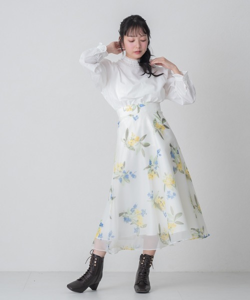 MISCH MASCH(ミッシュマッシュ)の「2026春夏新作 WEB限定 フリルスタンドカラーブラウス(シャツ/ブラウス・レディース・ホワイト/ブルー・フリ-)」の10枚目の写真
