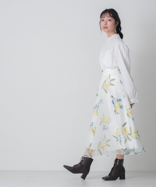 MISCH MASCH(ミッシュマッシュ)の「2026春夏新作 WEB限定 フリルスタンドカラーブラウス(シャツ/ブラウス・レディース・ホワイト/ブルー・フリ-)」の14枚目の写真