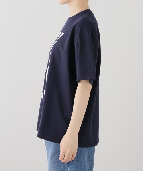 journal standard L'essage（ジャーナルスタンダードレサージュ）の「《丸の内店＆WEB限定》【MYSIS】Tシャツ（Tシャツ/カットソー・レディース・ホワイト/ネイビー・FREE）」の17枚目の写真