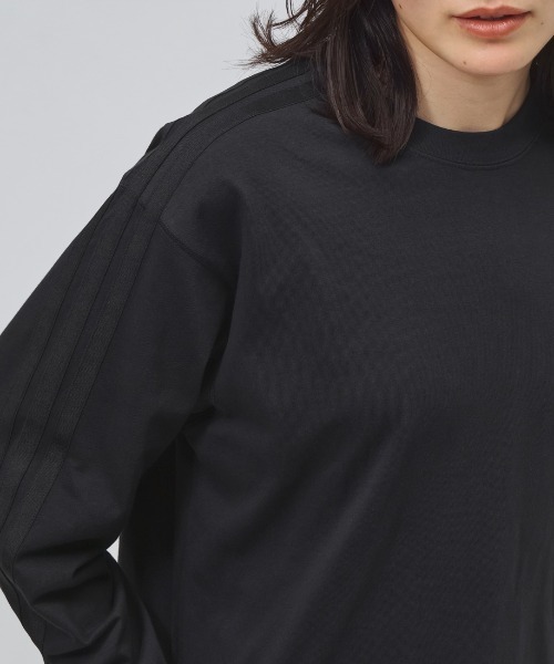 adidas（アディダス）の「アディダス adidas エッセンシャル プラス スリー ストライプス ルーズ フィット 長袖 Tシャツ（Tシャツ/カットソー・レディース・ブラック/オフホワイト/ライトグリーン・S/M/L/XL）」の15枚目の写真