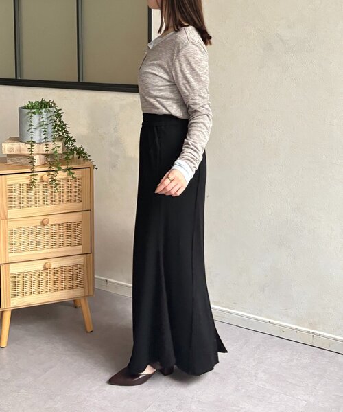 Thevon（ゼボン）の「リブマーメイドスカート（スカート・レディース・ライトグレー/ブラック/ブラウン・M/S）」の10枚目の写真