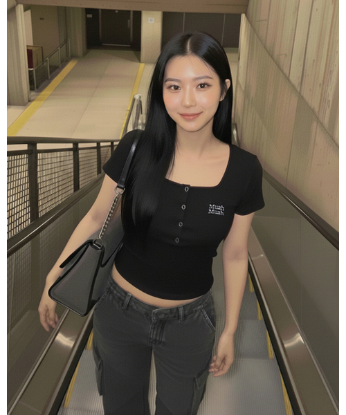 muahmuah（ムーアムーア）の「ヘンリーネックスクエアネック半袖Tシャツ[2色]（Tシャツ/カットソー・レディース・アイボリー/ブラック・FREE）」の16枚目の写真