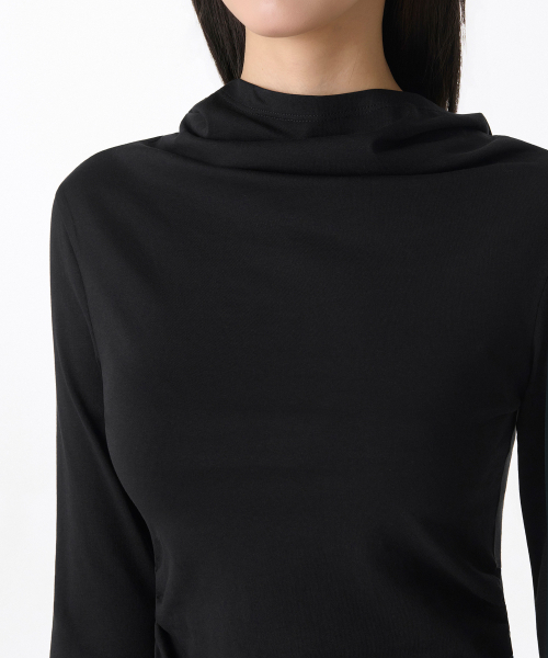 MUSINSA STANDARD WOMAN（ムシンサスタンダードウーマン）の「ウィメンズドレープフードパーカー長袖Tシャツ[ブラック]（パーカー・レディース・その他・LARGE/X-SMALL/SMALL/MEDIUM）」の6枚目の写真