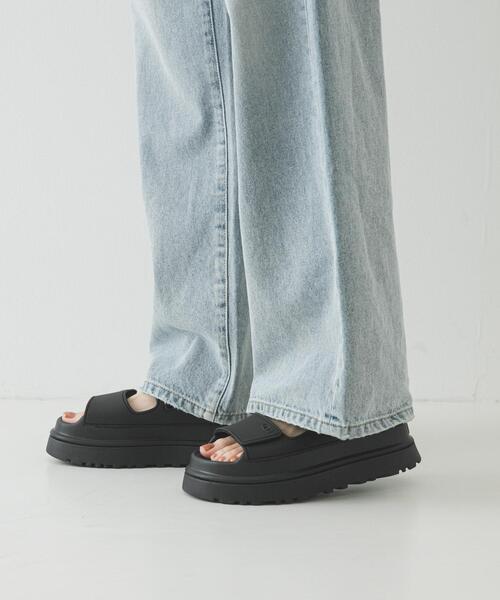 UGG（アグ）の「UGG　W GOLDENGLOW（サンダル・レディース・ブラック/ベージュ・23/25/24）」の5枚目の写真