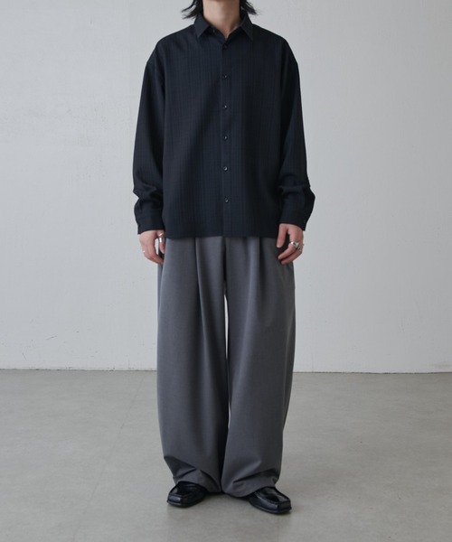 Lui's（ルイス）の「ラフネスシャツ（シャツ/ブラウス・メンズ・ブラック/ライトグレー・S/M）」の12枚目の写真