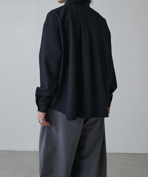 Lui's（ルイス）の「ラフネスシャツ（シャツ/ブラウス・メンズ・ブラック/ライトグレー・S/M）」の5枚目の写真