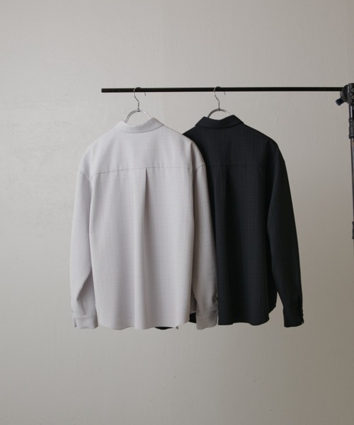 Lui's（ルイス）の「ラフネスシャツ（シャツ/ブラウス・メンズ・ブラック/ライトグレー・S/M）」の21枚目の写真