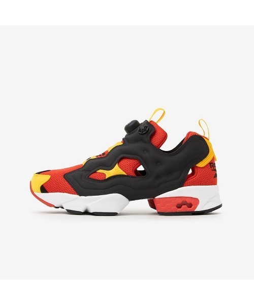 Reebok（リーボック）の「REEBOK INSTAPUMP FURY 94 OG（リーボック インスタポンプ フューリー 94 OG）（スニーカー・メンズ・レッド・27cm/27.5cm/28cm/28.5cm/29cm/25.5cm/26.5cm/26cm/23cm/23.5cm/24cm/24.5cm/25cm）」の2枚目の写真