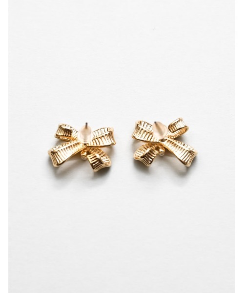MEISM（ミズム）の「[MEISM by Re:EDIT]メタル×フェイクプチパールリボンピアス（ピアス（両耳用）・レディース・ゴールド/シルバー・FREE）」の11枚目の写真