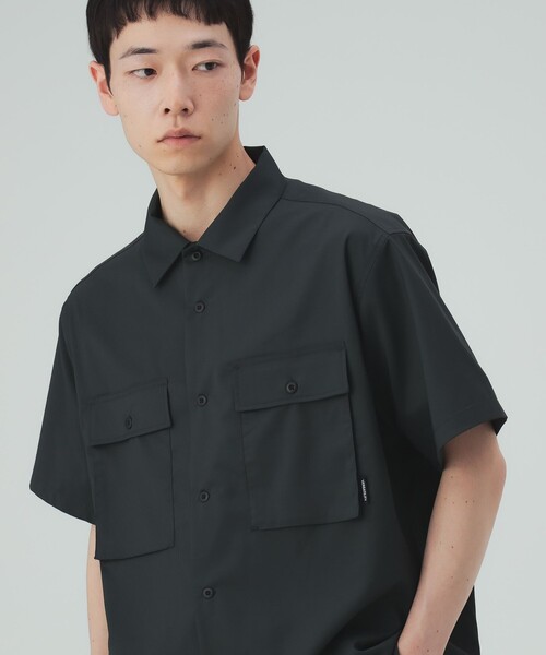 BEAMS HEART(ビームスハート)の「【7/31値下げ】ストレッチツイル ダブルポケット ミリタリーシャツ(UVカット・接触冷感・撥水・遮熱)(シャツ/ブラウス・メンズ・ブラック/オリーブ・SMALL/MEDIUM/LARGE)」の1枚目の写真