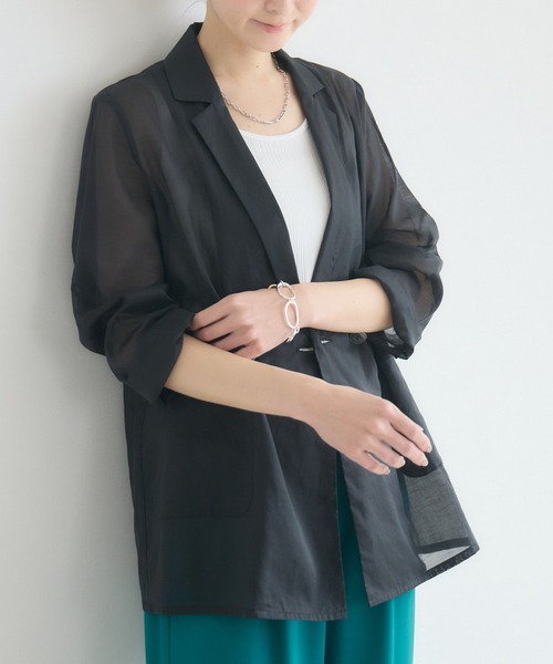KATHARINE ROSS（キャサリンロス）の「【KATHARINE ROSS】ブライトコットンシアーテーラジャケット（テーラードジャケット・レディース・ベージュ/ブラック・FREE）」の3枚目の写真