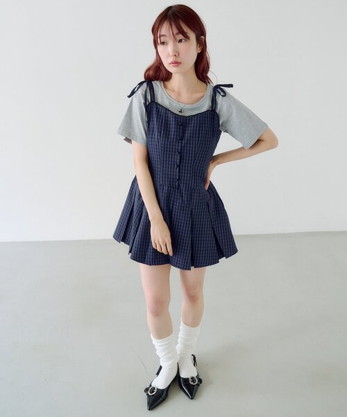 Kastane(カスタネ)の「【WEB先行】プリーツミニワンピース(ワンピース・レディース・ブラック/ネイビー/ダークブラウン/ベージュ・FREE)」の22枚目の写真