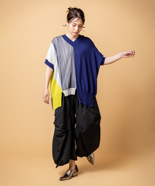 OSMOSIS（オズモーシス）の「2WAY切替ニットプルオーバー（ニット/セーター・レディース・ホワイト/ライトグリーン/ブラック・ONE SIZE）」の4枚目の写真