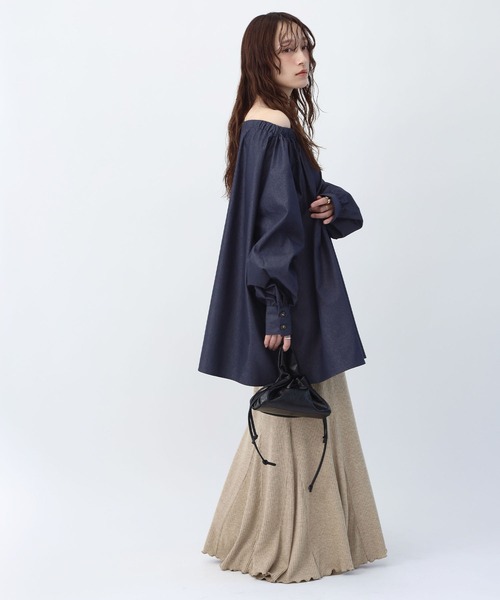 NOAHL(ノアル)の「【NOAHL】2WAYオフショルギャザーチュニックブラウス(シャツ/ブラウス・レディース・オフホワイト/インディゴブルー・FREE)」の19枚目の写真