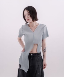 kotohayokozawa（コトハヨコザワ）の「CHOPPED TOP SHORTSLEEVE（キャミソール）」