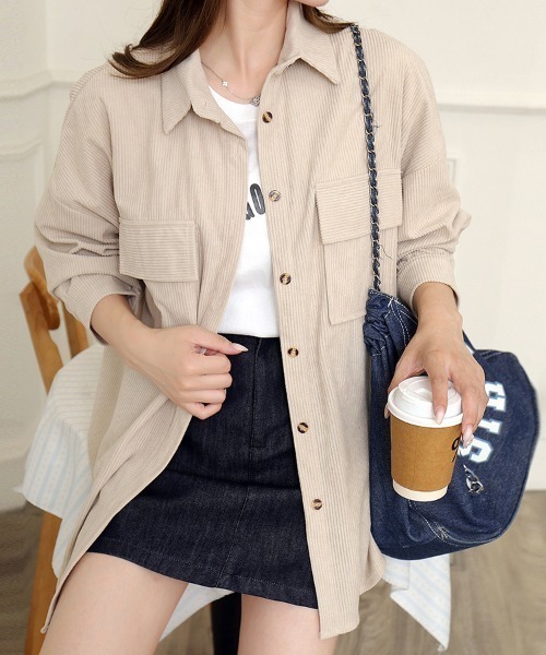 Beststore(ベストストア)の「「着回し力抜群 大人のこなれ感漂う」 コーデュロイ シャツジャケット 長袖 オーバーサイズ ビッグシルエット(シャツ/ブラウス・レディース・ブラウン/アイボリー/ピンク/ベージュ・FREE)」の5枚目の写真