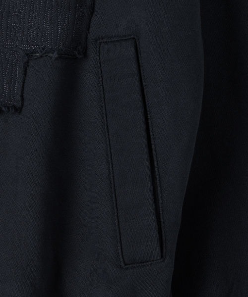 MAISON MINED(メゾンミネド)の「DOODLE HEART APPLIQUE HOOD ZIP UP NAVY(パーカー・メンズ・その他・MEDIUM/LARGE/SMALL)」の10枚目の写真