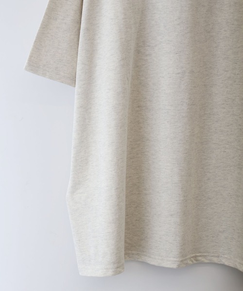 SpRay（スプレイ）の「【大人可愛い/ワンポイント】うさぎ刺繍 Ｔシャツ（Tシャツ/カットソー・レディース・アイボリー/オートミール/スミクロ・FREE）」の15枚目の写真