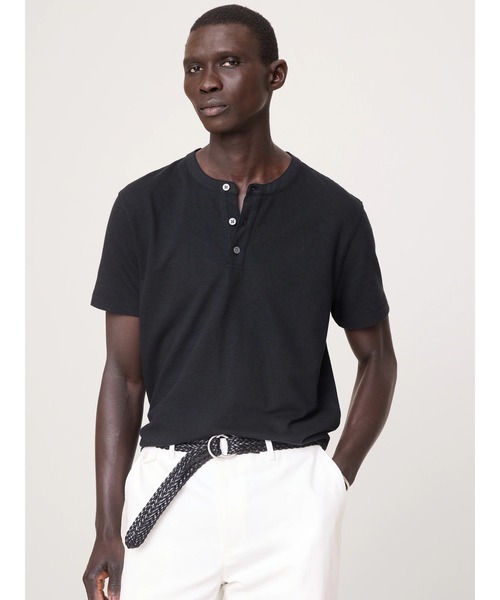 Banana Republic（バナナリパブリック）の「ソフト ヘンリー Tシャツ（Tシャツ/カットソー・メンズ・グリーン/アイボリー/ブラック・S/M/L/XL）」の3枚目の写真