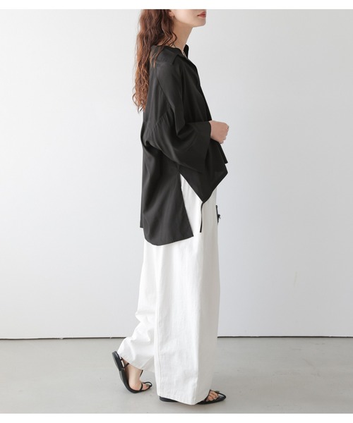 La-gemme(ラジェム)の「2wayドロストスキッパーシャツ(シャツ/ブラウス・レディース・ブラック/ホワイト・フリー)」の15枚目の写真