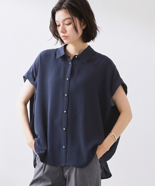 THE SHOP TK （ザ ショップ ティーケー ）の「【ひんやり/防しわ/UV/吸水速乾】襟付き フレンチスリーブシャツ（シャツ/ブラウス・レディース・ナチュラル/ブルー/ダークブラウン/ネイビー・12/13）」の13枚目の写真