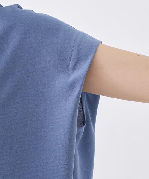 THE SHOP TK （ザ ショップ ティーケー ）の「【ひんやり/防しわ/UV/吸水速乾】襟付き フレンチスリーブシャツ（シャツ/ブラウス・レディース・ナチュラル/ブルー/ダークブラウン/ネイビー・12/13）」の6枚目の写真