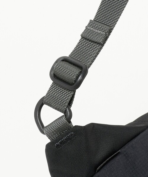 SEALSON(シールソン)の「<SEALSON>SR1 2WAY GRAB BAG バッグ(ボディバッグ/ウエストポーチ・メンズ・ブラック・FREE)」の8枚目の写真