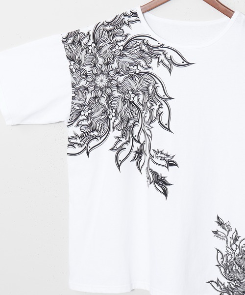 チャイハネ(チャイハネ)の「【チャイハネ】VORRUK サウィドメンズTシャツ(Tシャツ/カットソー・メンズ・ホワイト/ブルー/ブラック・FREE)」の4枚目の写真