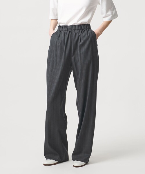 LOEFF(ロエフ)の「<LOEFF>トロピカルウール ハーレム パンツ ピンストライプ(その他パンツ・レディース・ダークグレー・1/0)」の2枚目の写真