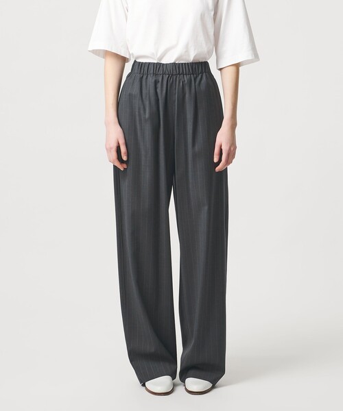 LOEFF(ロエフ)の「<LOEFF>トロピカルウール ハーレム パンツ ピンストライプ(その他パンツ・レディース・ダークグレー・1/0)」の5枚目の写真
