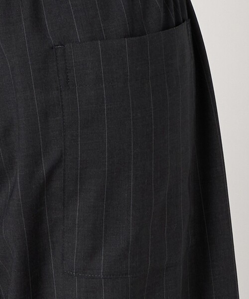 LOEFF(ロエフ)の「<LOEFF>トロピカルウール ハーレム パンツ ピンストライプ(その他パンツ・レディース・ダークグレー・1/0)」の13枚目の写真