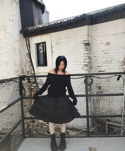 ASON(アズオン)の「KIRA OFF-SHOULDER KNIT / BLACK(ニット/セーター・レディース・その他・FREE)」の12枚目の写真